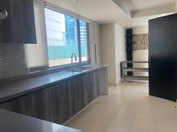 DEPARTAMENTO EN VENTA EN INTERLOMAS  RESIDENCIAL ISLA DE AGUA