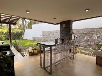 HERMOSA CASA VENTA KM 6 RUTA VIVA