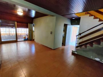 Venta Casa 6 ambientes en Morón Centro