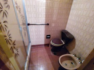 Venta Casa 6 ambientes en Morón Centro