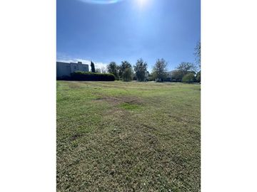 Exclusivo Terreno en Kentucky Club de Campo