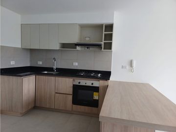 VENTA DE HERMOSO APARTAMENTO AVENIDA CENTENARIO NORTE DE ARMENIA