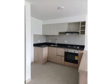VENTA DE HERMOSO APARTAMENTO AVENIDA CENTENARIO NORTE DE ARMENIA