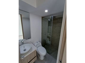 VENTA DE HERMOSO APARTAMENTO AVENIDA CENTENARIO NORTE DE ARMENIA