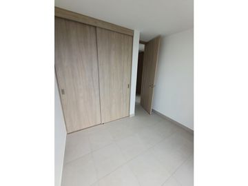 VENTA DE HERMOSO APARTAMENTO AVENIDA CENTENARIO NORTE DE ARMENIA
