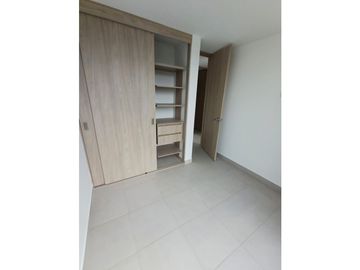 VENTA DE HERMOSO APARTAMENTO AVENIDA CENTENARIO NORTE DE ARMENIA
