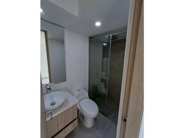 VENTA DE HERMOSO APARTAMENTO AVENIDA CENTENARIO NORTE DE ARMENIA