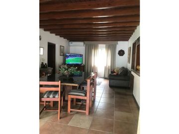 VENDE CHALET GRANDE CHACRAS DE CORIA  LUJAN DE CUYO