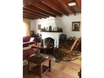 VENDE CHALET GRANDE CHACRAS DE CORIA  LUJAN DE CUYO