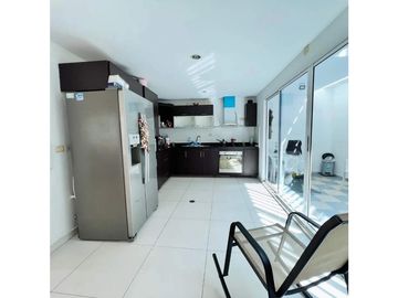 Casa en Venta Barrio  San Vicente en Barranquilla- Cerca al  Centro Comercial Viva