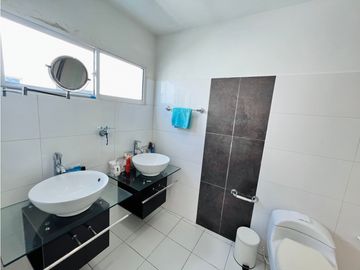 Casa en Venta Barrio  San Vicente en Barranquilla- Cerca al  Centro Comercial Viva