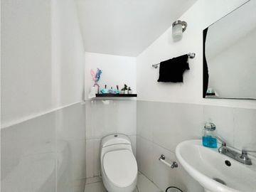 Casa en Venta Barrio  San Vicente en Barranquilla- Cerca al  Centro Comercial Viva