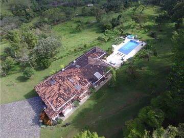 Venta casa campestre Condominio Torrejones Venecia