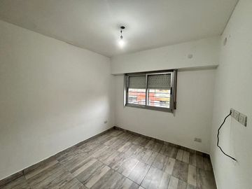 Departamento Tipo Casa en venta en Wilde Centro
