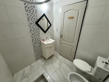 Departamento Tipo Casa en venta en Wilde Centro