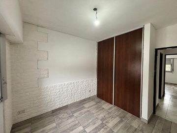 Departamento Tipo Casa en venta en Wilde Centro
