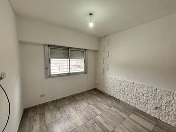 Departamento Tipo Casa en venta en Wilde Centro