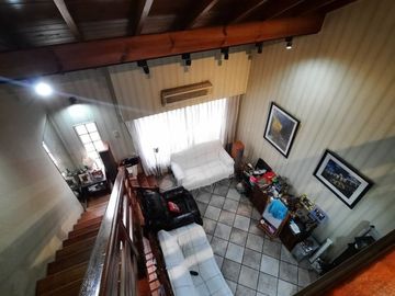Casa PH en venta en Lanus Este
