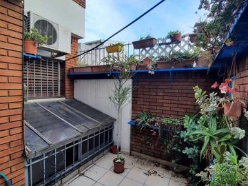 Casa PH en venta en Lanus Este