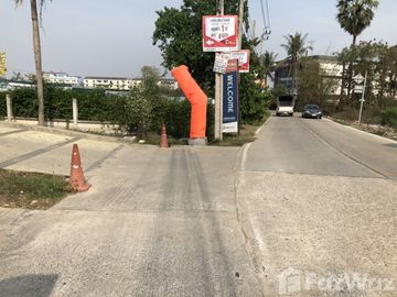 3 Bedroom Townhouse for sale at The Rich Ville Ratchaphruek - Rattanathibet