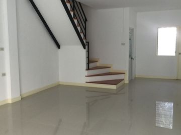 4 Bedroom Townhouse for sale in Pracha Thipat, Pathum Thani