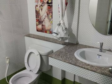 2 Bedroom Townhouse for sale in Thap Thiang, Trang