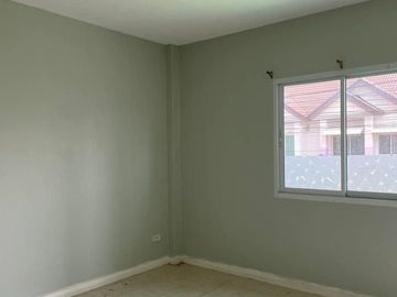 3 Bedroom Townhouse for sale at Pruksaphan Grand Lamphaya 2