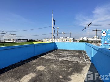 3 Bedroom Townhouse for sale in Om Noi, Samut Sakhon