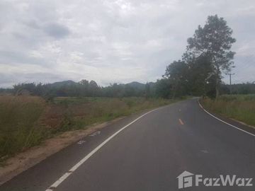 Land for sale in Mae Pa, Tak