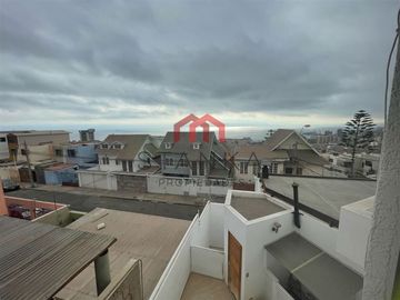 Casa en Venta en coronel emilio sotomayor / ariel santibañez