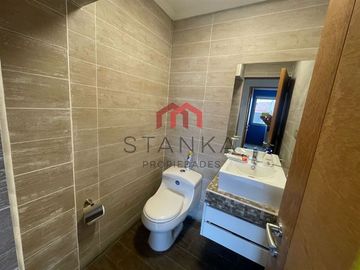 Casa en Venta en coronel emilio sotomayor / ariel santibañez