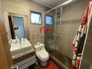 Casa en Venta en coronel emilio sotomayor / ariel santibañez