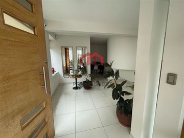 Casa en Venta en coronel emilio sotomayor / ariel santibañez