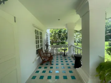 Spacious private house in Lanna Pinery Village
