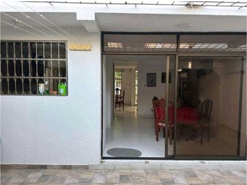 Se vende casa urbanización los angeles
