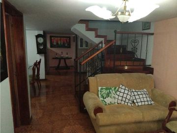 Se vende casa sector Villa Maria, Caldas.