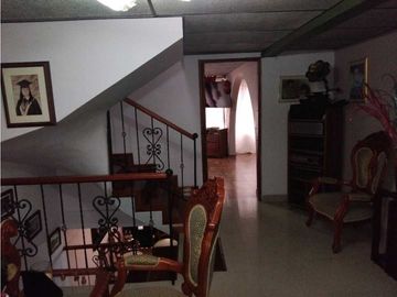 Se vende casa sector Villa Maria, Caldas.
