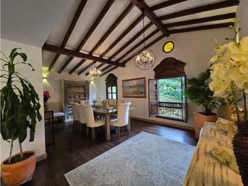 Hermosa casa finca en el Retiro - Antioquia