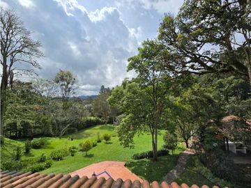 Hermosa casa finca en el Retiro - Antioquia