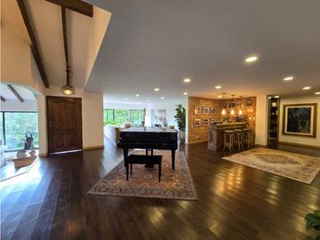 Hermosa casa finca en el Retiro - Antioquia
