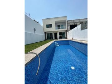 Casa Sola Nueva en Venta en Residencial a 5 min de Cuernavaca