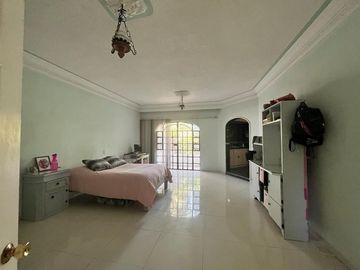 CASA EN VENTA  EN ARCOS DE GUADALUPE ZAPOPAN