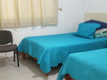 BONITA CASA EN VENTA O EN RENTA PARA OFICINA. REDUCCION DE PRECIO