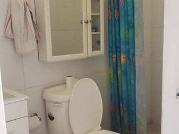 BONITA CASA EN VENTA O EN RENTA PARA OFICINA. REDUCCION DE PRECIO
