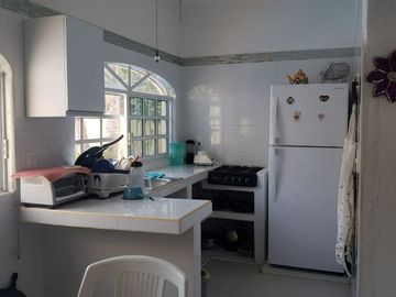 BONITA CASA EN VENTA O EN RENTA PARA OFICINA. REDUCCION DE PRECIO