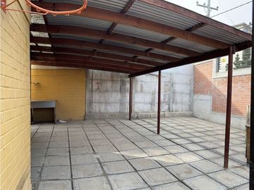 SE VENDE CASA EN LIMACHE