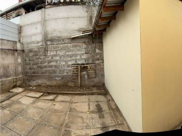 SE VENDE CASA EN LIMACHE