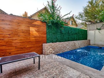 Venta de Casa en Peñalolén, cerca del Metro y Colegios