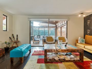 Venta de Casa en Peñalolén, cerca del Metro y Colegios