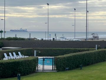 Departamento  duplex primera línea con  vista al mar.